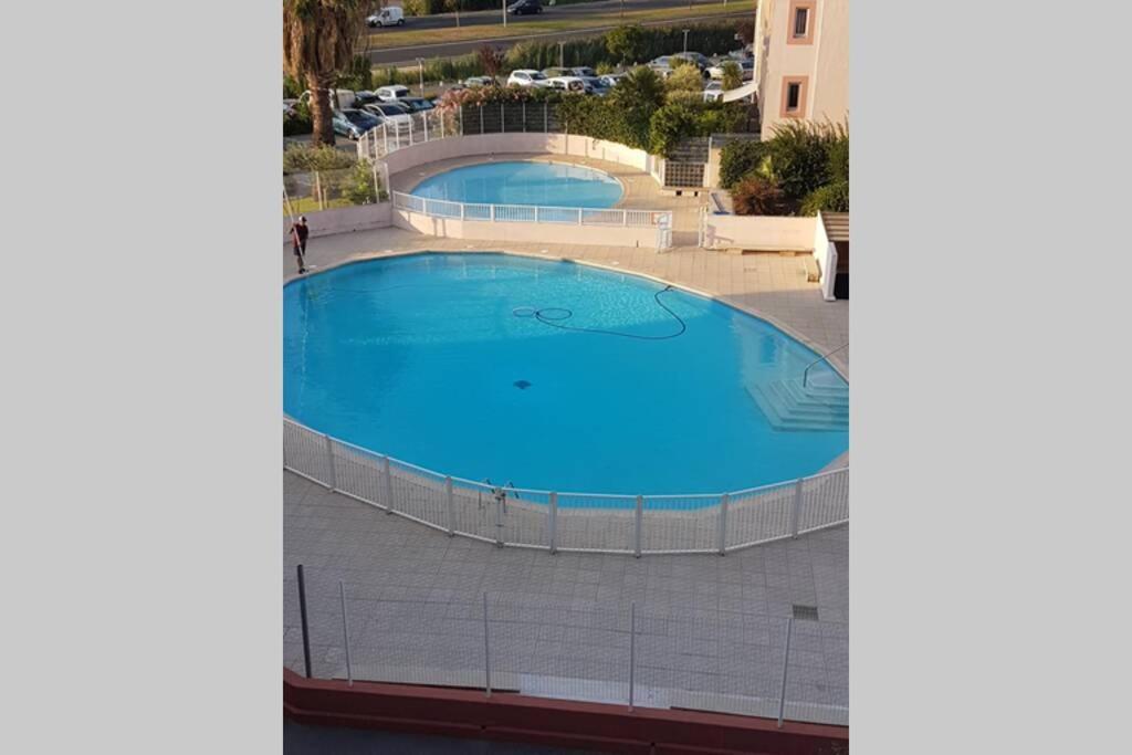 Jolies Studios Avec Piscines Et Parking Prive 800M De La Plage Le Grau Du Roi Exteriör bild